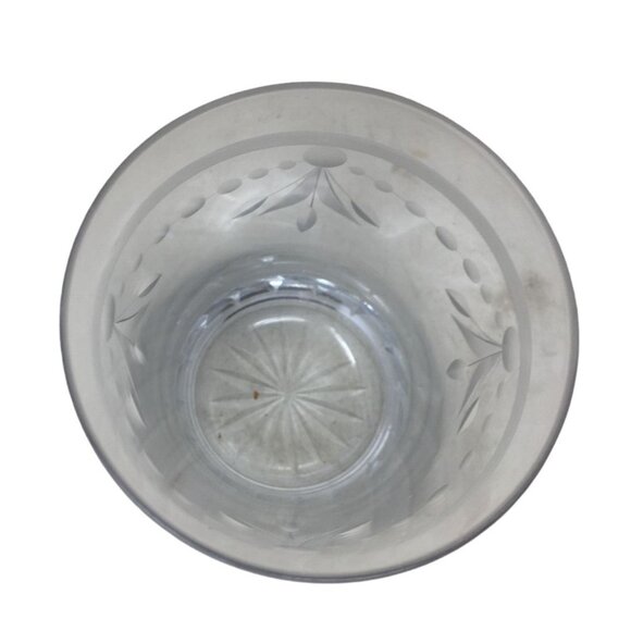 Vintage Set of 5 Clear Glass Drinking Glasses- about 4" tall each - Picture 4 of 7